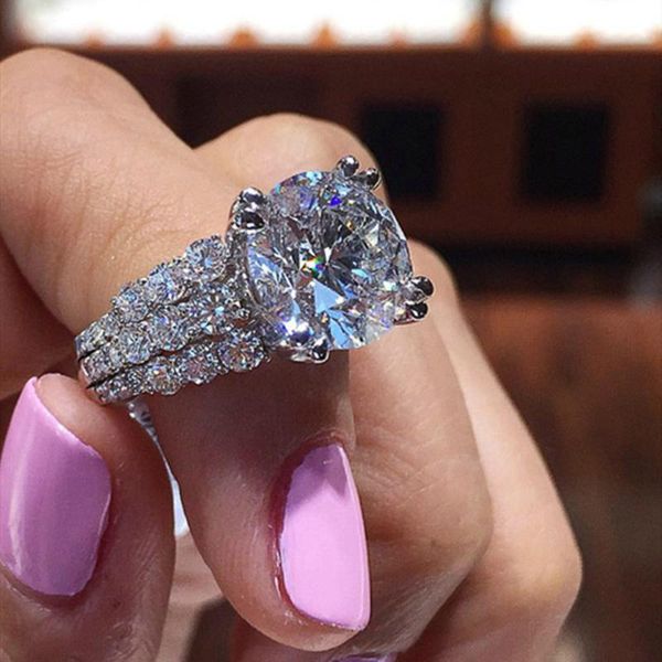 wedding rings fashion round inlaid zircon women's ring jewelry exquisite silver color full-set large rhinestone engagement, Slivery;golden
wedding rings fashion round inlaid zircon women's ring jewelry exquisite silver color full-set large rhinestone engagement, Slivery;golden