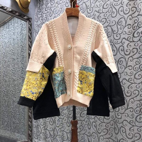 women's jackets 100%cotton denim 2021 autumn winter coats outerwear women v-neck floral print knitted patchwork casual loose coat, Black;brown
women's jackets 100%cotton denim 2021 autumn winter coats outerwear women v-neck floral print knitted patchwork casual loose coat, Black;brown