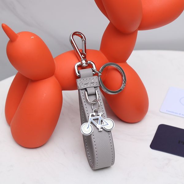 saffiano key chain buckle lovers car keychain handmade leather designers keychains men women bag pendant accessories tdjhts, Silver
saffiano key chain buckle lovers car keychain handmade leather designers keychains men women bag pendant accessories tdjhts, Silver