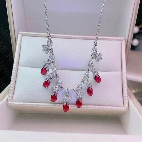 chains the ruby necklace, 925 silver inlaid women's simple and luxurious atmosphere
chains the ruby necklace, 925 silver inlaid women's simple and luxurious atmosphere