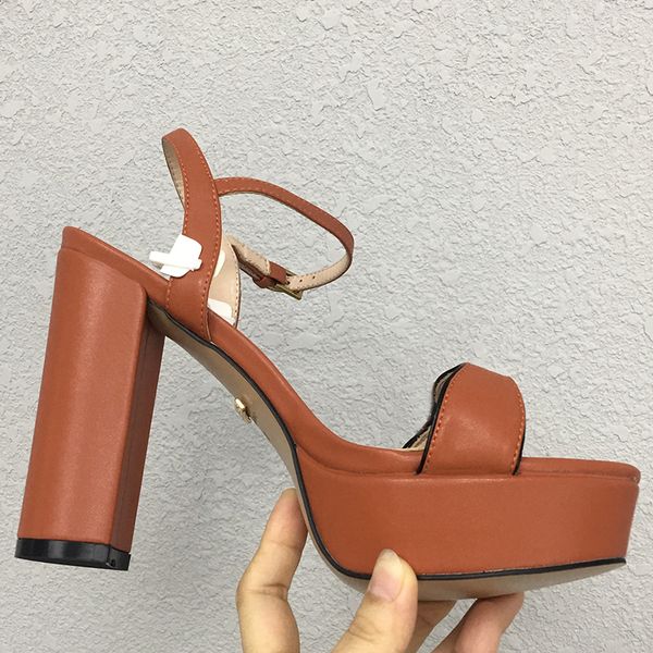 summer genuine leather sole women sandals ankle strap narrow band shoe platform thick heel womens designer sandal big size shoes 35-42 posta, Black
summer genuine leather sole women sandals ankle strap narrow band shoe platform thick heel womens designer sandal big size shoes 35-42 posta, Black