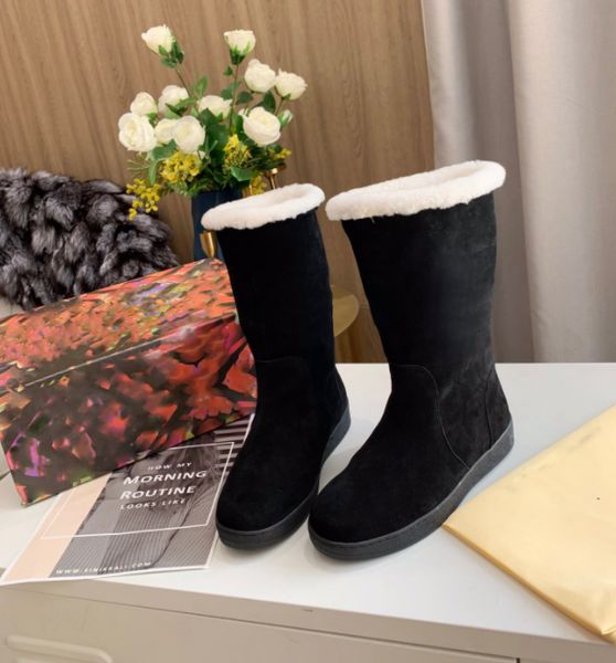 2021 designer women snowdrop flat ankle boot lady fashion snow boots waterproof winter warm wool leather bootss 8480, Black
2021 designer women snowdrop flat ankle boot lady fashion snow boots waterproof winter warm wool leather bootss 8480, Black