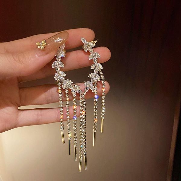 geometric leaf zircon crystal earrings for women bijoux long tassel ear clip rhinestone dangle earrings weddings jewelry, Silver
geometric leaf zircon crystal earrings for women bijoux long tassel ear clip rhinestone dangle earrings weddings jewelry, Silver
