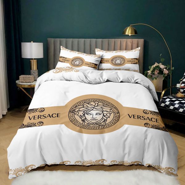 luxury design letter printing bedroom bedding, multi-size suits, soft, comfortable, classic and multi-pattern duvet kits, suitable for famil
luxury design letter printing bedroom bedding, multi-size suits, soft, comfortable, classic and multi-pattern duvet kits, suitable for famil