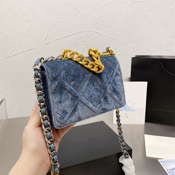 designer ladies fashion bags classic style messenger bag wallet one-shoulder handbag
designer ladies fashion bags classic style messenger bag wallet one-shoulder handbag