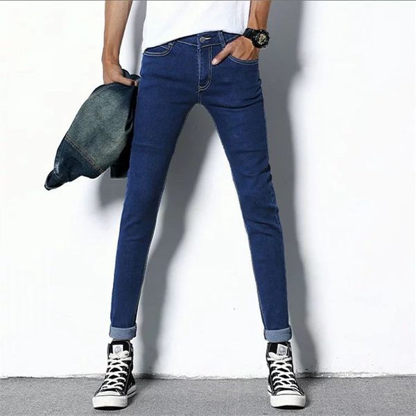new 2021 fashion casual street ny jeans men korean slim dunne pure blue denim long stretch pencil broek
new 2021 fashion casual street ny jeans men korean slim dunne pure blue denim long stretch pencil broek