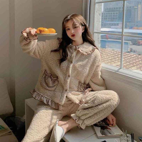 women's two piece pants autumn and winter 2021 new korean imitation lamb wool home clothes two-piece set of leisure color matching lace, White
women's two piece pants autumn and winter 2021 new korean imitation lamb wool home clothes two-piece set of leisure color matching lace, White