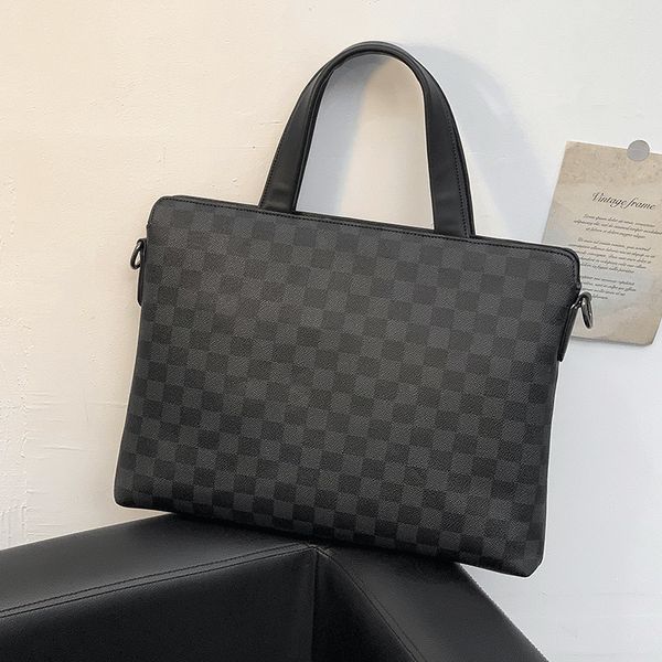 bag handbag men's 2021 fashion leather leisure computer business briefcase simple brand, Black;red
bag handbag men's 2021 fashion leather leisure computer business briefcase simple brand, Black;red