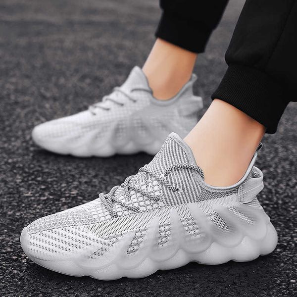 2021 autumn daddy shoes low flying woven breathable men's sports fashion trend round headed coconut
2021 autumn daddy shoes low flying woven breathable men's sports fashion trend round headed coconut