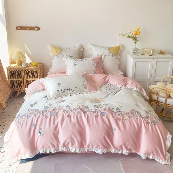 bedding sets luxury pink butterfly flower embroidery cotton satin set duvet cover bed linen fitted sheet pillowcases home textile
bedding sets luxury pink butterfly flower embroidery cotton satin set duvet cover bed linen fitted sheet pillowcases home textile