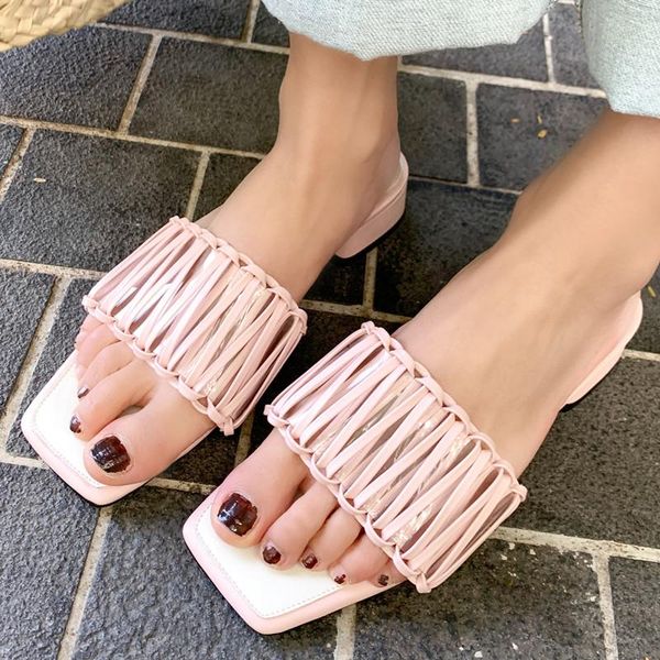 2021 new summer new woven slippers fashion sweet square toe low heels women slippers pu girls flats black casual shoes outside
2021 new summer new woven slippers fashion sweet square toe low heels women slippers pu girls flats black casual shoes outside