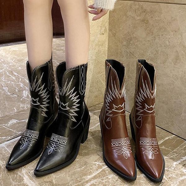 boots retro mid calf women short plush pu ladies embroidery shoes pointed toe thick bottomn platform footwear 2021 autumn winter, Black
boots retro mid calf women short plush pu ladies embroidery shoes pointed toe thick bottomn platform footwear 2021 autumn winter, Black