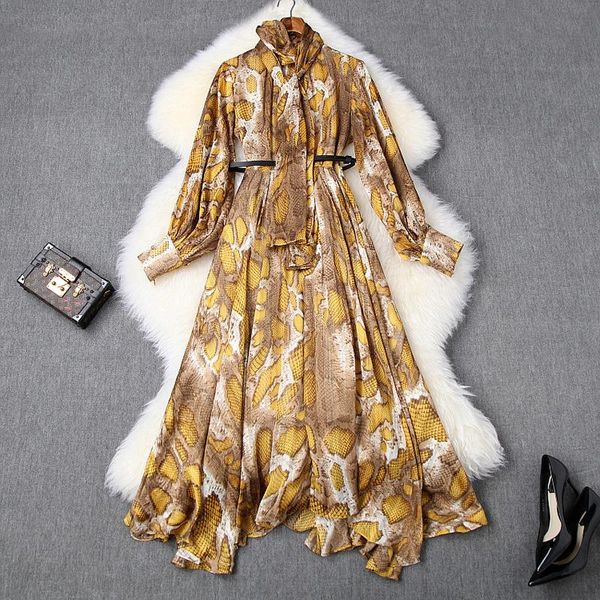 casual dresses 2021 fashion personality lantern sleeve lace up snake printing for women long clothes vestido, Black;gray
casual dresses 2021 fashion personality lantern sleeve lace up snake printing for women long clothes vestido, Black;gray
