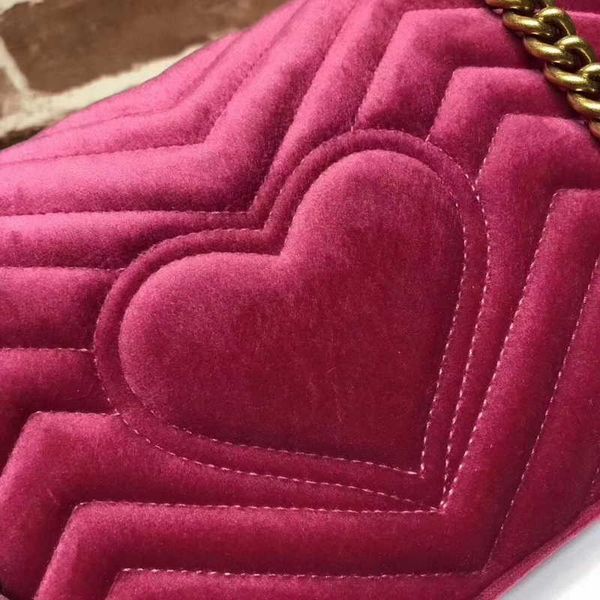 classic flower 2021 new arrived shoulder hand women designer small messenger velour bags feminina velvet girl bag come with box , two size
classic flower 2021 new arrived shoulder hand women designer small messenger velour bags feminina velvet girl bag come with box , two size