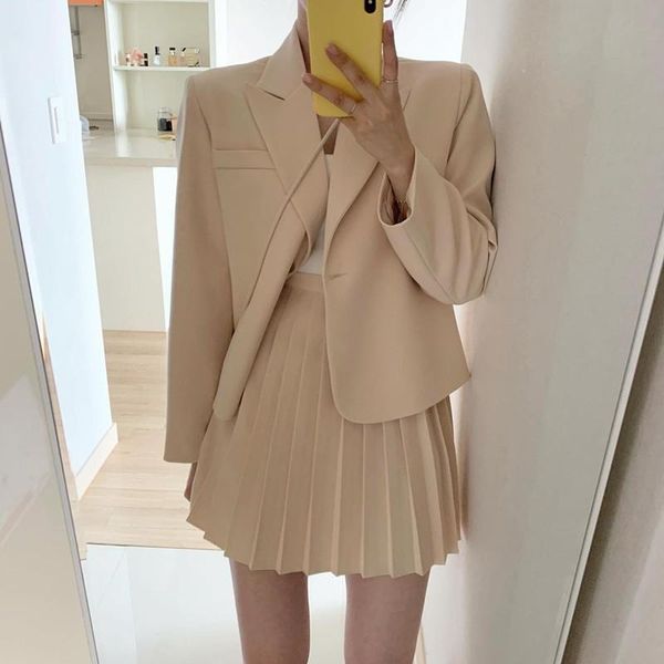 women's suits & blazers korean women turndown collar long-sleeve blazer spring autumn 2021 loose single button suit jacket female casua, White;black
women's suits & blazers korean women turndown collar long-sleeve blazer spring autumn 2021 loose single button suit jacket female casua, White;black