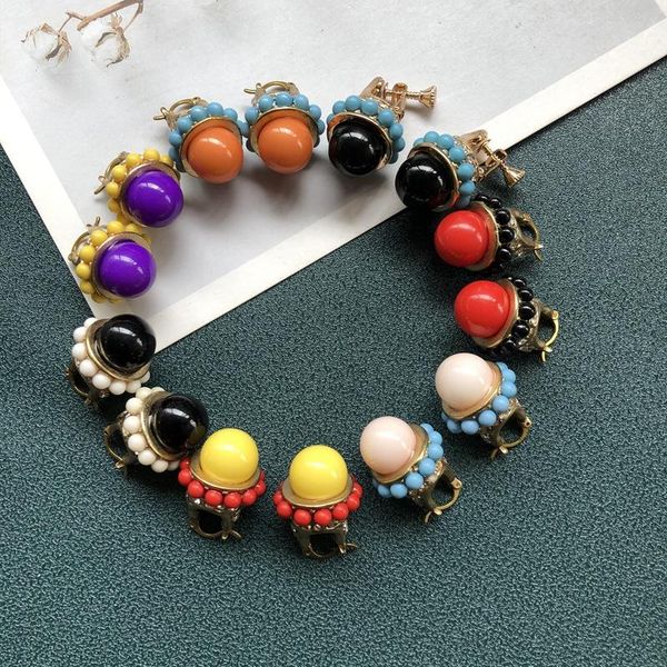 stud european and american foreign trade earrings colored resin glass white gem black screw ear clip a84, Golden;silver
stud european and american foreign trade earrings colored resin glass white gem black screw ear clip a84, Golden;silver