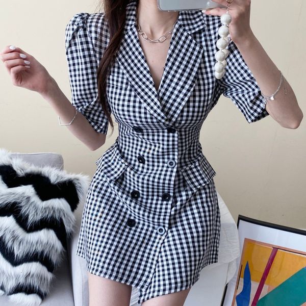 casual dresses french niche lapel double-breasted puff sleeve black and white plaid dress female summer waist was thin a6cs, Black;gray
casual dresses french niche lapel double-breasted puff sleeve black and white plaid dress female summer waist was thin a6cs, Black;gray