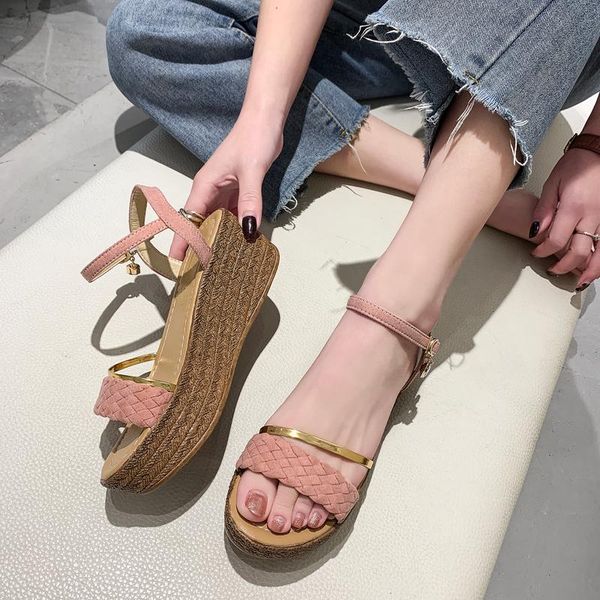 beige heeled sandals fashion womens shoes 2021 all-match muffins shoe clogs wedge open toe black luxury flat new comfort beach g
beige heeled sandals fashion womens shoes 2021 all-match muffins shoe clogs wedge open toe black luxury flat new comfort beach g