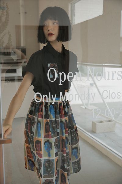 2021 new painting aesthetic women high waist a line summer vintage fashion print retro skirt plaid ocv3, Black
2021 new painting aesthetic women high waist a line summer vintage fashion print retro skirt plaid ocv3, Black