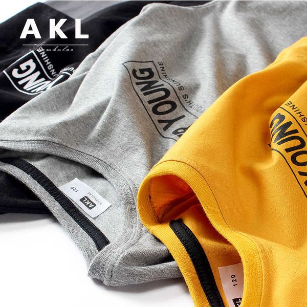 2021 spring autumn new children's long clothing sleeve t-shirt of korean version, Black;white
2021 spring autumn new children's long clothing sleeve t-shirt of korean version, Black;white