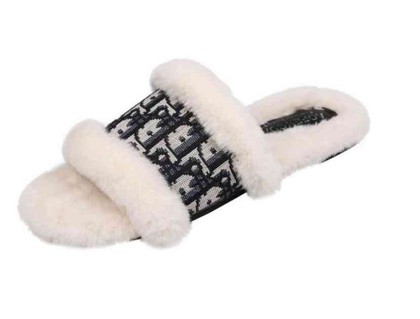 furry slippers women 2021 autumn and winter new flat bottom cotton slippers k722, Black
furry slippers women 2021 autumn and winter new flat bottom cotton slippers k722, Black