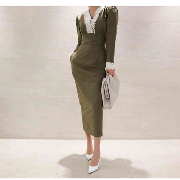 casual dresses women vintage party midi long sleeve lace collar solid elegant spring new fashion 1308, Black;gray
casual dresses women vintage party midi long sleeve lace collar solid elegant spring new fashion 1308, Black;gray