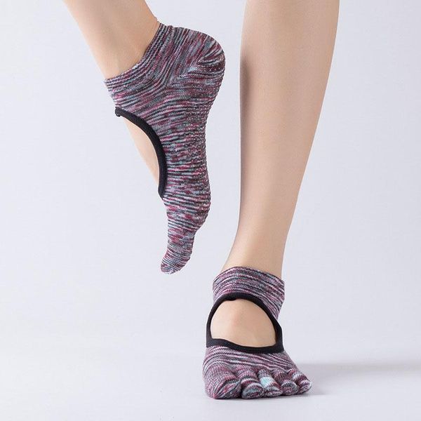 new foreign hole professional yoga socks five fingers full back professional anti-slip socks dance gummed skc015, Black
new foreign hole professional yoga socks five fingers full back professional anti-slip socks dance gummed skc015, Black