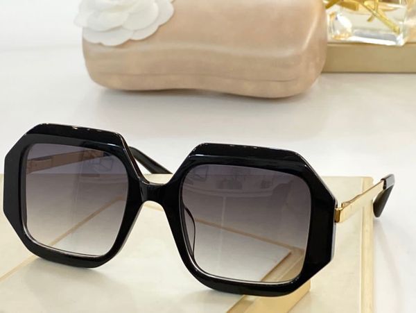 sunglasses for woman 2022 designer retro summer 6036 anti-ultraviolet driving fishing fashion random box, White;black
sunglasses for woman 2022 designer retro summer 6036 anti-ultraviolet driving fishing fashion random box, White;black