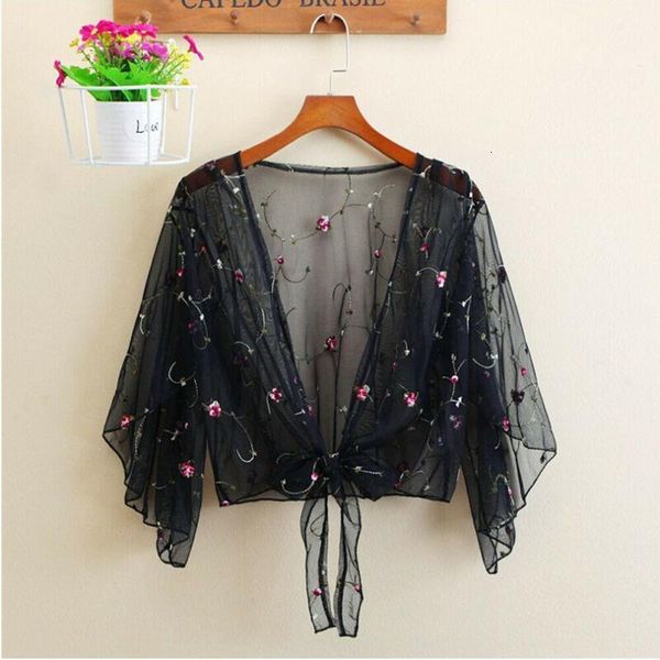 women and blouse 2021 shirt floral blouse cardigan thin outwear hollow out cover up grande taille et chemisier femme, White
women and blouse 2021 shirt floral blouse cardigan thin outwear hollow out cover up grande taille et chemisier femme, White