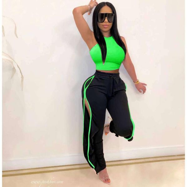2021 summer new activewear solid women's set sleeveless crop +cargo pants suit sport tracksuit two piece set outfits, White
2021 summer new activewear solid women's set sleeveless crop +cargo pants suit sport tracksuit two piece set outfits, White
