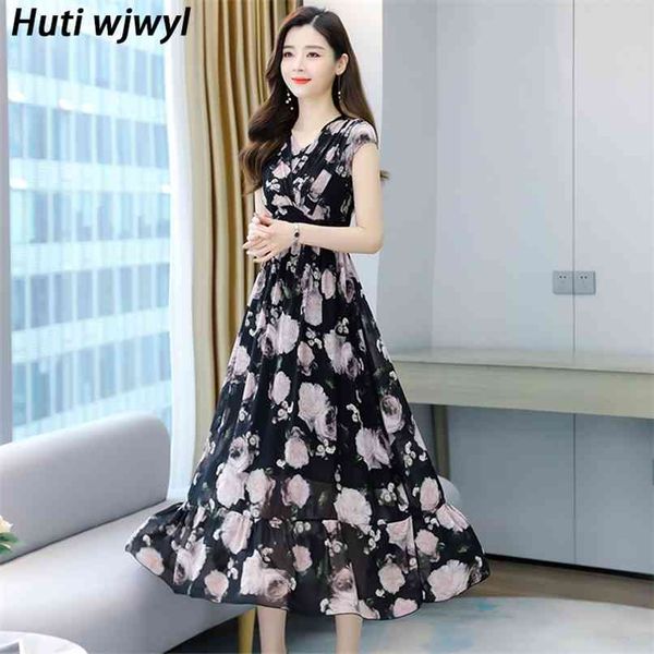pink floral chiffon beach long sundress summer vintage plus size boho maxi dress women bodycon elegant party vestidos 210528, Black;gray
pink floral chiffon beach long sundress summer vintage plus size boho maxi dress women bodycon elegant party vestidos 210528, Black;gray