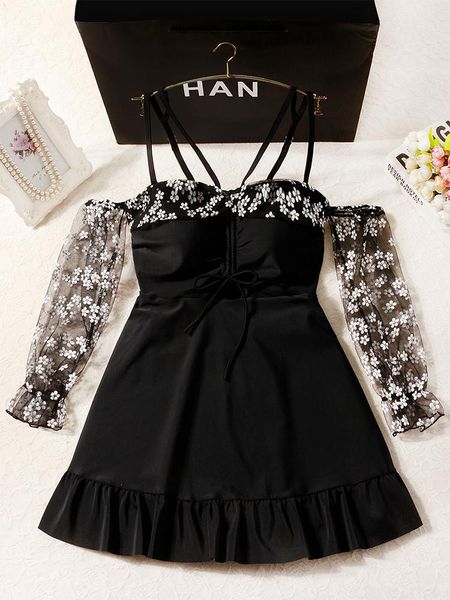 mesh cut hollow out deep v neck high waist swimsuit lady 2021 monokini one piece swimwear women swim bath suit trikini
mesh cut hollow out deep v neck high waist swimsuit lady 2021 monokini one piece swimwear women swim bath suit trikini