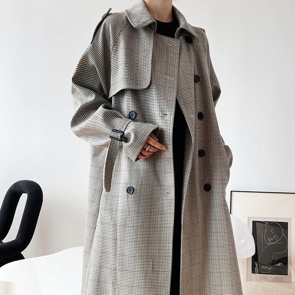 autumn / winter 2021 new lapel women's long knee windbreaker straight tube double breasted women's trench coat with belt a096, Tan;black
autumn / winter 2021 new lapel women's long knee windbreaker straight tube double breasted women's trench coat with belt a096, Tan;black
