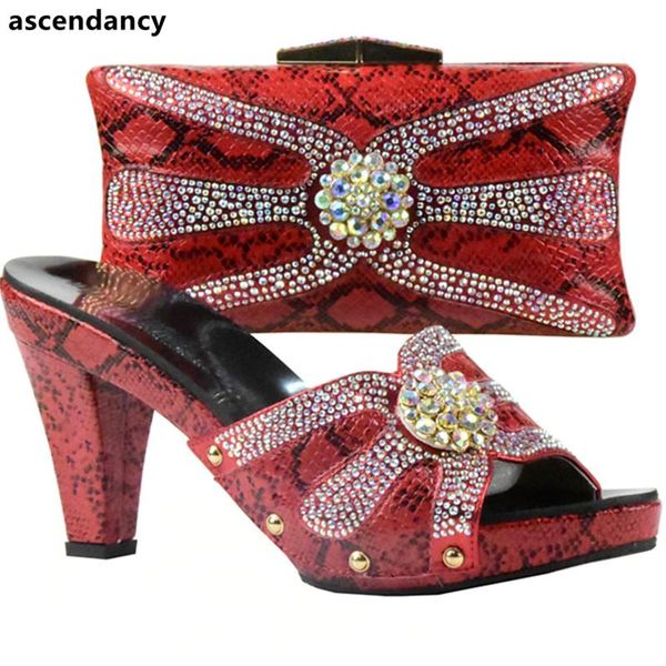 latest italian shoes and bags to match shoes with bag set decorated with appliques nigerian women wedding bag sets, Black
latest italian shoes and bags to match shoes with bag set decorated with appliques nigerian women wedding bag sets, Black