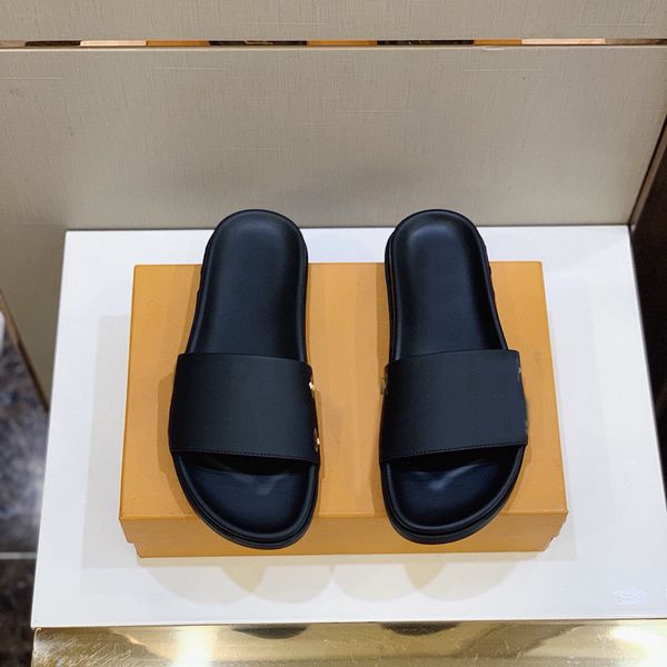 fashion designer casual slippers for men, summer beach slides, men's sandals, with boxes, wholesale ,size 38-45,-b013, Black
fashion designer casual slippers for men, summer beach slides, men's sandals, with boxes, wholesale ,size 38-45,-b013, Black