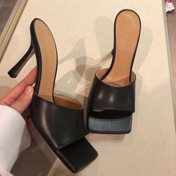 slippers 2021 summer sandals women vintage square toe casual outdoor flip flop design high heels beach shoes, Black
slippers 2021 summer sandals women vintage square toe casual outdoor flip flop design high heels beach shoes, Black