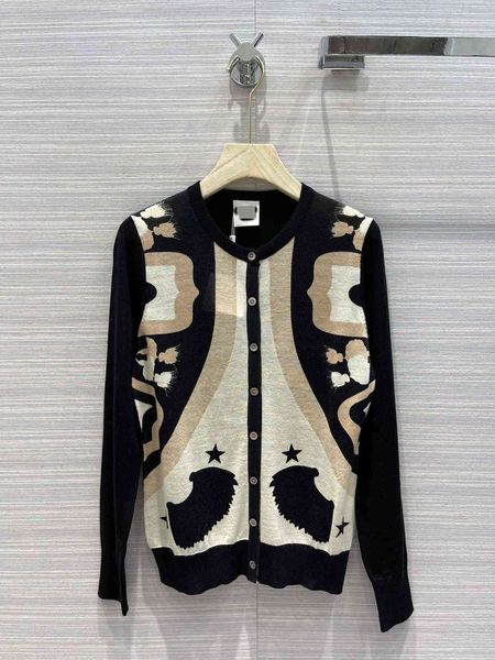 milan runway sweaters 2021 o neck long sleeve high end jacquard cardigan women's designer clothing 0620-1, White;black
milan runway sweaters 2021 o neck long sleeve high end jacquard cardigan women's designer clothing 0620-1, White;black