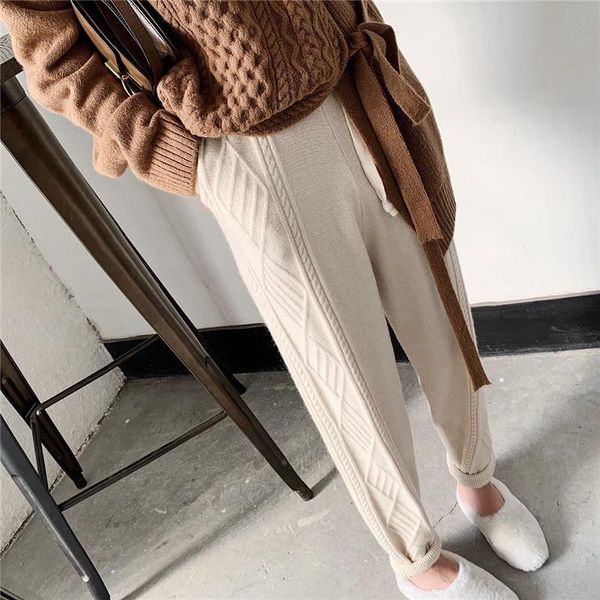 women's pants & capris winter thicken women harem casual drawstring twisted knitted femme chic warm female sweater trousers 2021, Black;white
women's pants & capris winter thicken women harem casual drawstring twisted knitted femme chic warm female sweater trousers 2021, Black;white