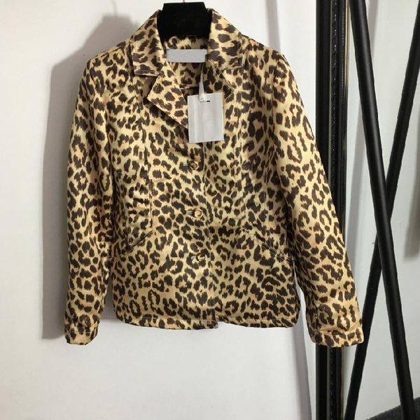 women's jackets 21 luxury design fashion leopard print single breasted lapel windbreaker temperament slim long sleeve suit coat jacket, Black;brown
women's jackets 21 luxury design fashion leopard print single breasted lapel windbreaker temperament slim long sleeve suit coat jacket, Black;brown