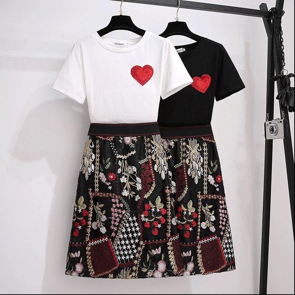 fashion summer two piece skirt sets women heart cotton t shirt floral embroidered midi skirt elegant ladies 2 piece sets, Gray
fashion summer two piece skirt sets women heart cotton t shirt floral embroidered midi skirt elegant ladies 2 piece sets, Gray
