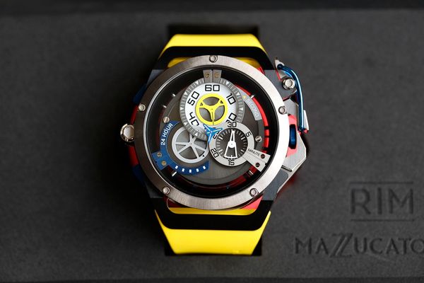 new style, men's watch, sport style, automatic quartz double movement, yellow rubber strap, stainless steel case, retail and wholesale, Slivery;brown
new style, men's watch, sport style, automatic quartz double movement, yellow rubber strap, stainless steel case, retail and wholesale, Slivery;brown
