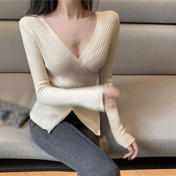 women's sweaters deep v-neck sweater pullover long sleeve casual slim knitwear bottoming female basic jumper 2021, White;black
women's sweaters deep v-neck sweater pullover long sleeve casual slim knitwear bottoming female basic jumper 2021, White;black