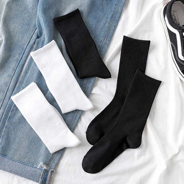 pure color trend children's couple running sports socks men's middle autumn winter long tube, Black
pure color trend children's couple running sports socks men's middle autumn winter long tube, Black