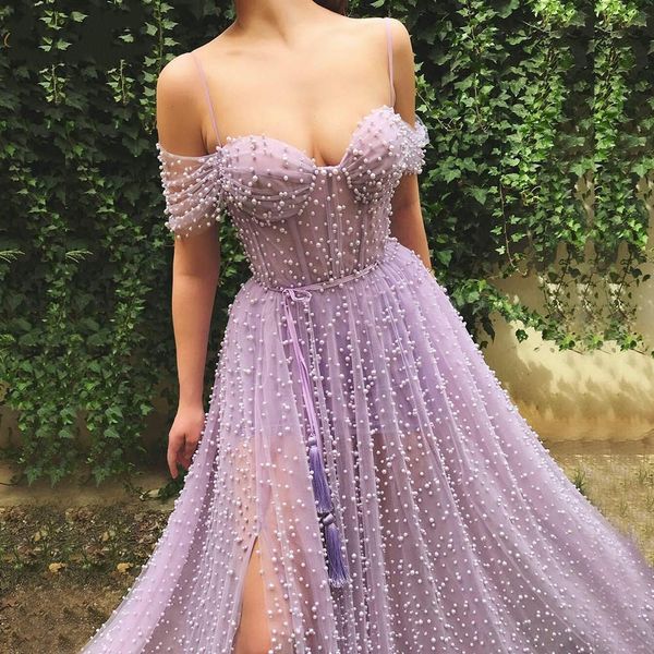 2021 new fashion pearls purple off shoulder long evening gown elegant side slit a line prom es robe de soriee vmz1, Black;red
2021 new fashion pearls purple off shoulder long evening gown elegant side slit a line prom es robe de soriee vmz1, Black;red