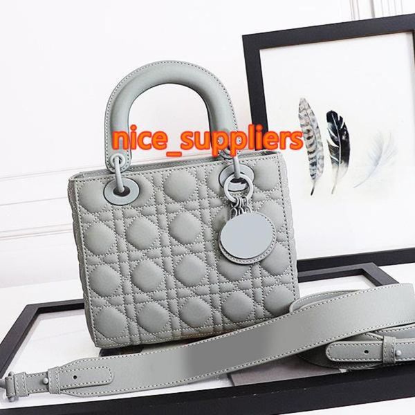 luxurys designers bags canvas designer women handbags luxurys handbags pink luxurys designers bags, Red;black
luxurys designers bags canvas designer women handbags luxurys handbags pink luxurys designers bags, Red;black