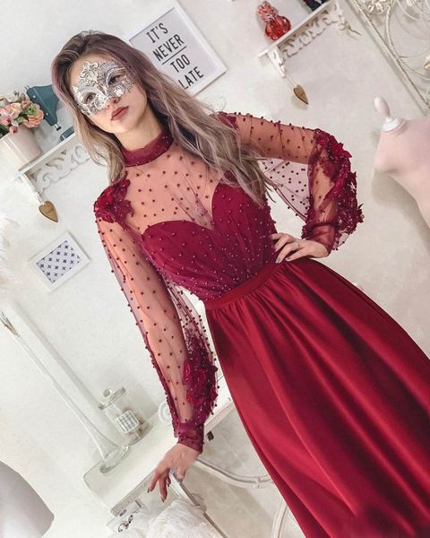 new customize burgundy a line elegant halter evening dresses long pearls illusion party dress robe de soiree, Black;red
new customize burgundy a line elegant halter evening dresses long pearls illusion party dress robe de soiree, Black;red