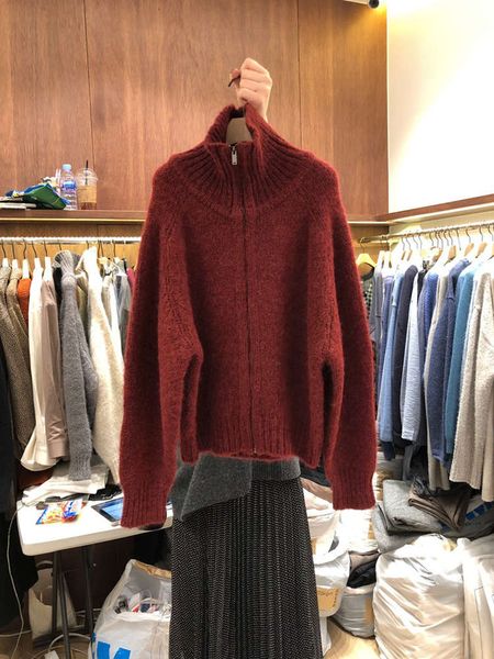south korea dongdamen autumn winter 2020 new solid color vertical collar zipper thickened long sleeve knitted cardigan women's sweater, White;black
south korea dongdamen autumn winter 2020 new solid color vertical collar zipper thickened long sleeve knitted cardigan women's sweater, White;black