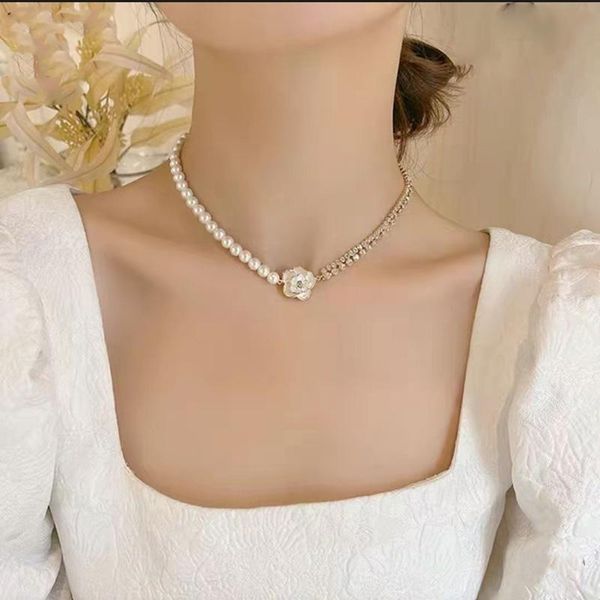pendant necklaces ladies trendy exquisite pearl camellia necklace elegance black white color flowers short choker girl party accessories, Silver
pendant necklaces ladies trendy exquisite pearl camellia necklace elegance black white color flowers short choker girl party accessories, Silver