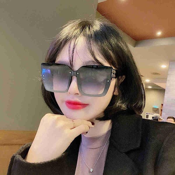 retro bb0125 glasses designer shades sunglases womens summer glass girls 2021 vintage rimless baroque sun brand mirrors woman sunglasse wjjl, White;black
retro bb0125 glasses designer shades sunglases womens summer glass girls 2021 vintage rimless baroque sun brand mirrors woman sunglasse wjjl, White;black