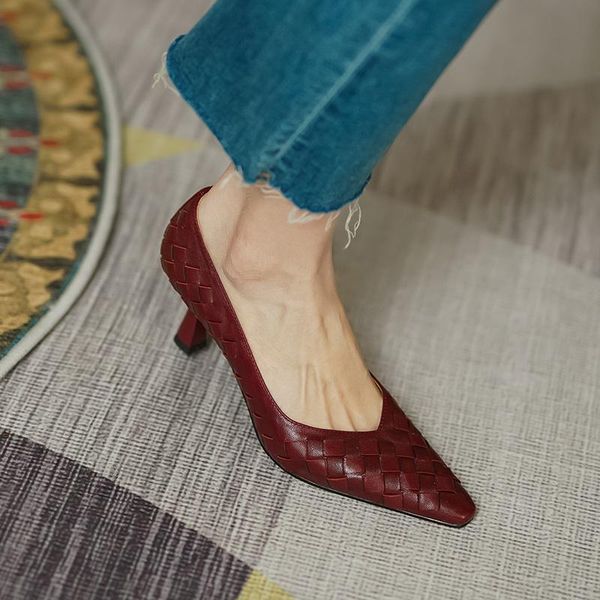 dress shoes 2021spring summer women pumps fashion retro high heel casual office full leather simple shallow soft claret size 34-40, Black
dress shoes 2021spring summer women pumps fashion retro high heel casual office full leather simple shallow soft claret size 34-40, Black